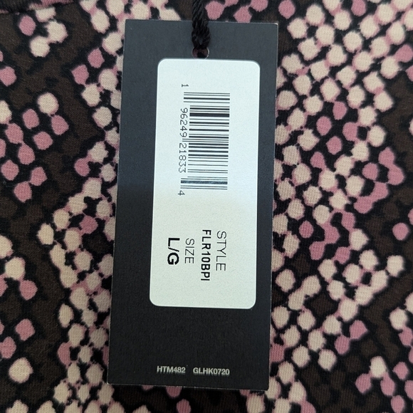 Women's Dickies Camden Cropped Long Sleeve T-Shirt NWT Snakeskin pattern - Picture 4 of 9